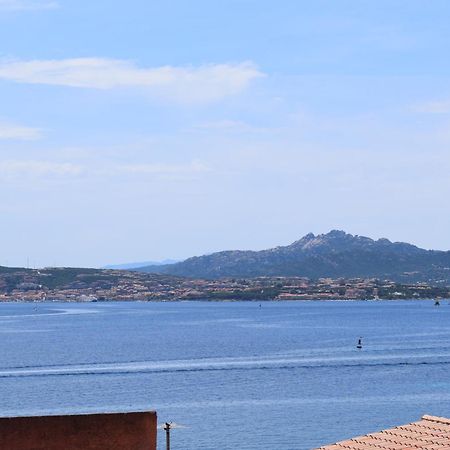 לה מדלנה Appartamento Vista Mare A La Maddalena מראה חיצוני תמונה